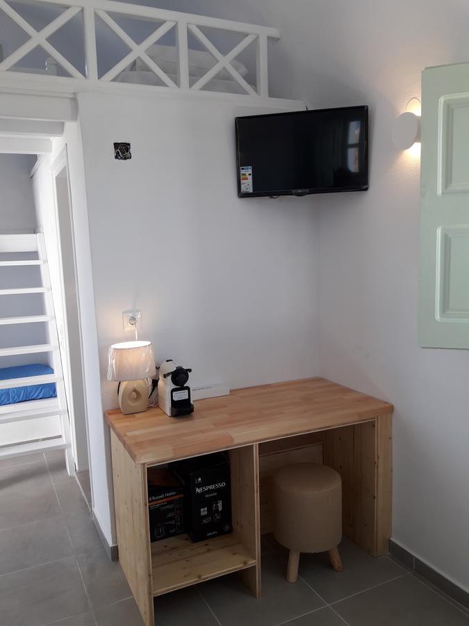 Ecoxenia Aparthotel Oia  Exterior photo