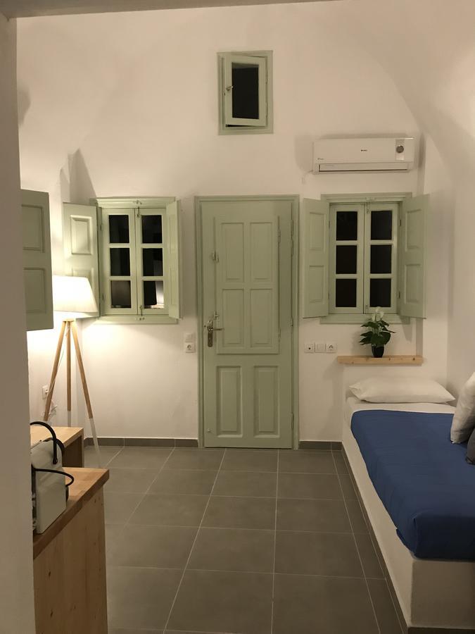 Ecoxenia Aparthotel Oia  Exterior photo