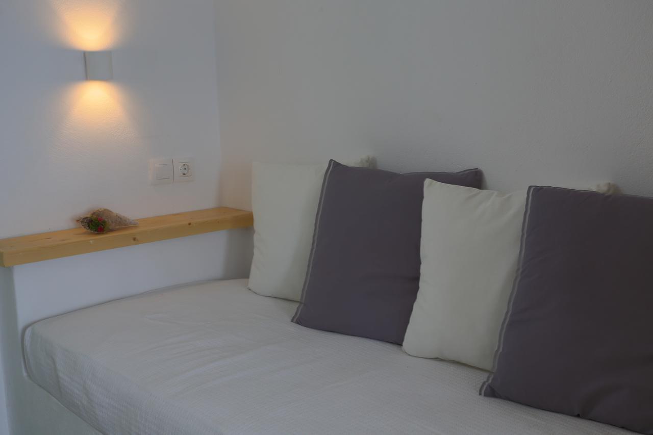 Ecoxenia Aparthotel Oia  Exterior photo